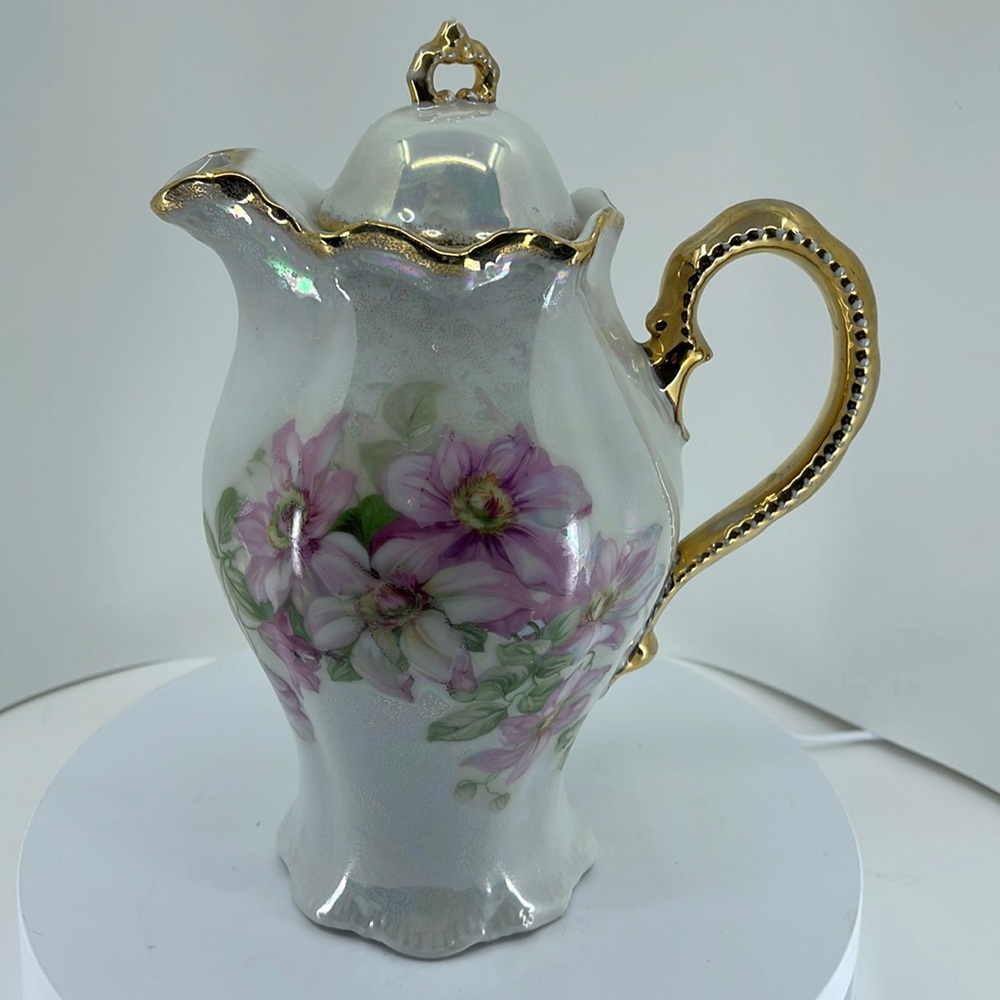 Leuchtenburg Germany Porcelain Chocolate Pot -9"